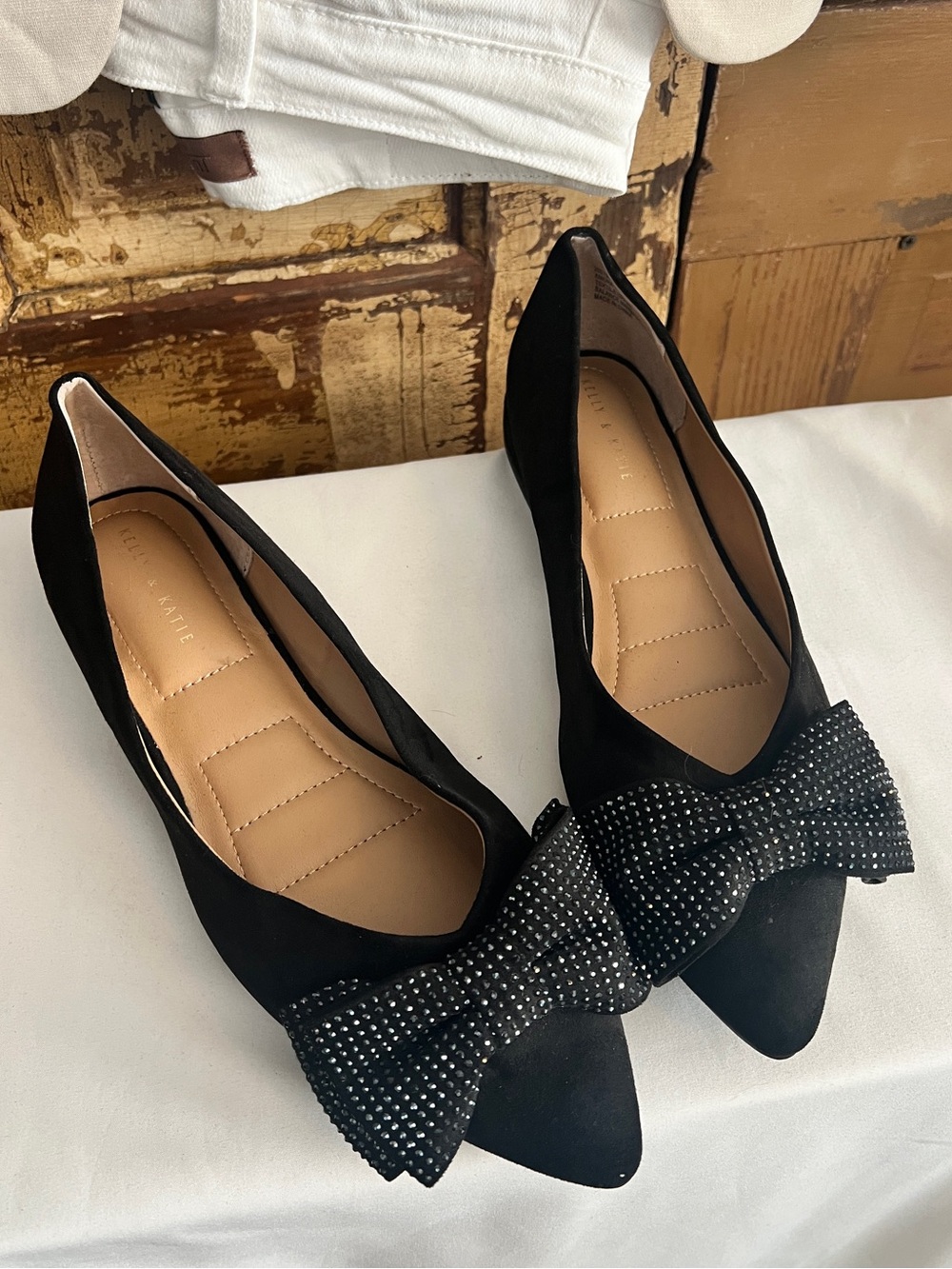 NWOB Rhinestone Bow Pointed Toe Flats | Black Suede Look Ballet Flats